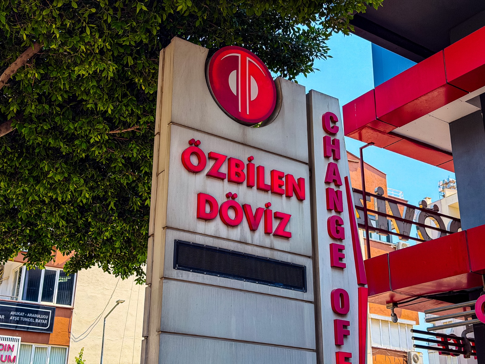 Özbilen Döviz şube fotoğrafı 3